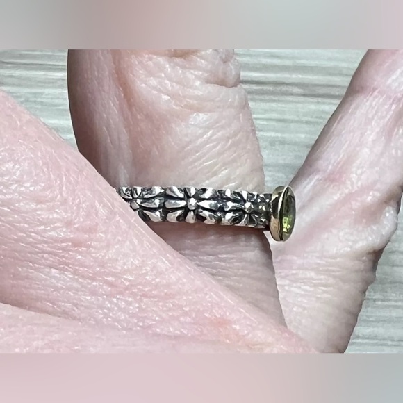 Vintage Designer Signed P Sterling Silver & 14K Gold Peridot Ring, Size 7 - Picture 10 of 11